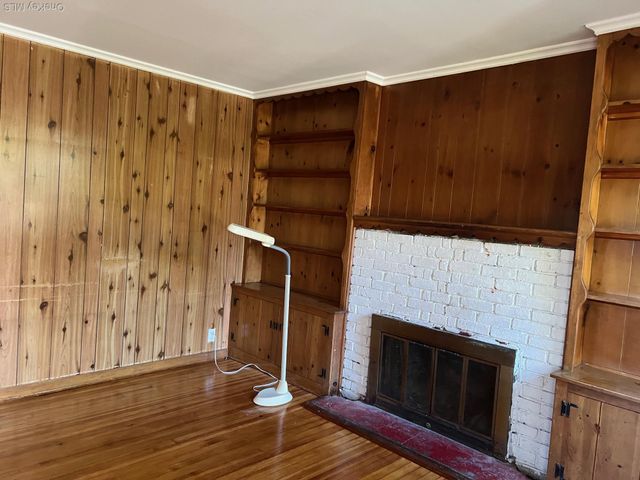 19 Maple Avenue, Stony Brook, NY 11790