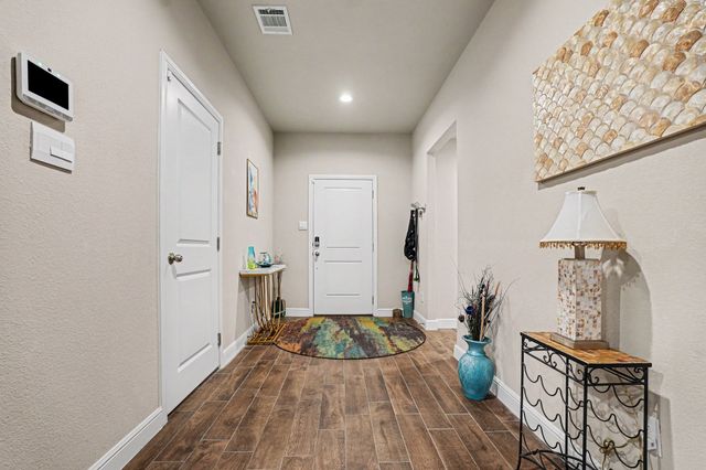 1221 Windsong Drive, Cedar Hill, TX 75104