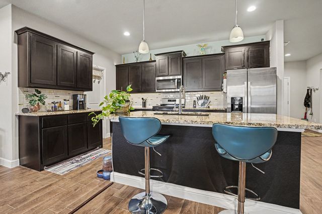 1221 Windsong Drive, Cedar Hill, TX 75104
