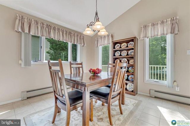 8495 BUMBLE BEE WAY, Tobyhanna, PA 18466