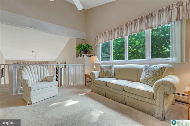 8495 BUMBLE BEE WAY, Tobyhanna, PA 18466