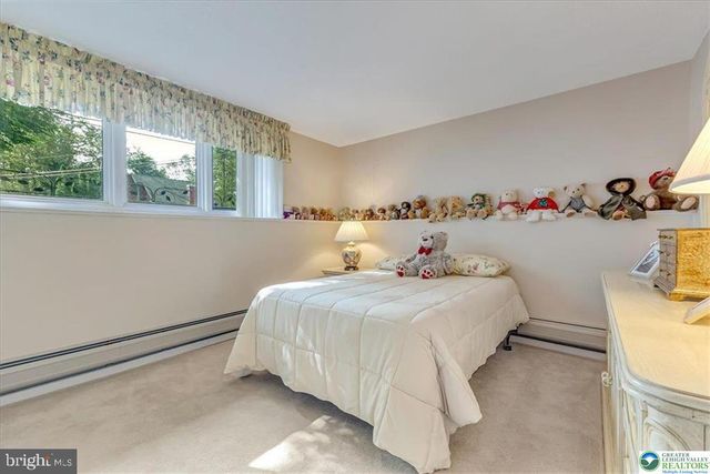 8495 BUMBLE BEE WAY, Tobyhanna, PA 18466