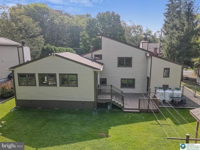 8495 BUMBLE BEE WAY, Tobyhanna, PA 18466
