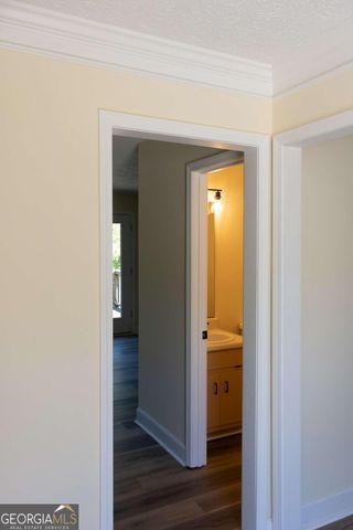2250 Ridge Forest Drive, Grayson, GA 30017