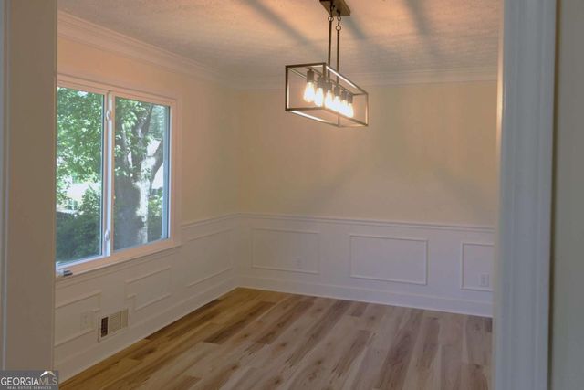 2250 Ridge Forest Drive, Grayson, GA 30017