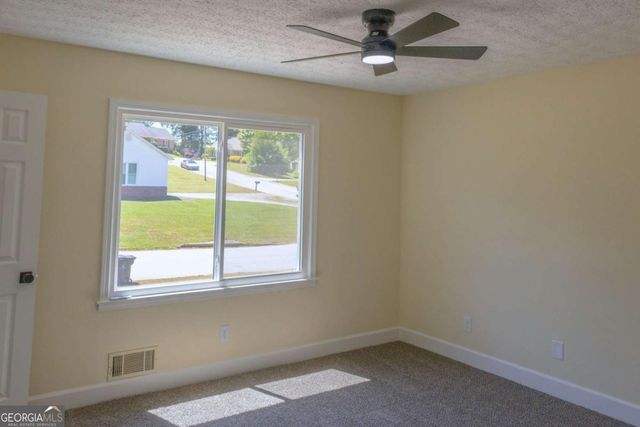 2250 Ridge Forest Drive, Grayson, GA 30017