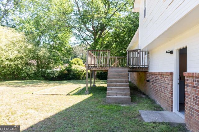 2250 Ridge Forest Drive, Grayson, GA 30017