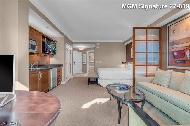 125 East Harmon Avenue 2219, Las Vegas, NV 89109