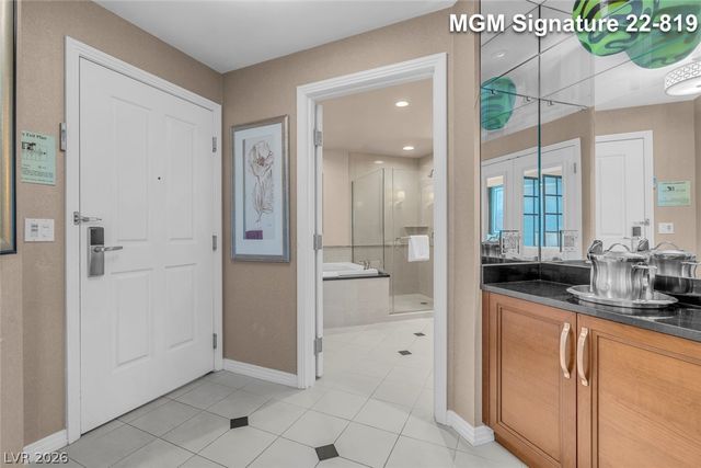 125 East Harmon Avenue 2219, Las Vegas, NV 89109