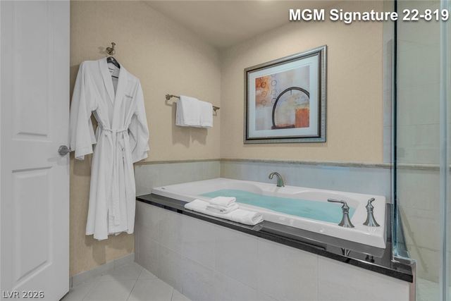 125 East Harmon Avenue 2219, Las Vegas, NV 89109