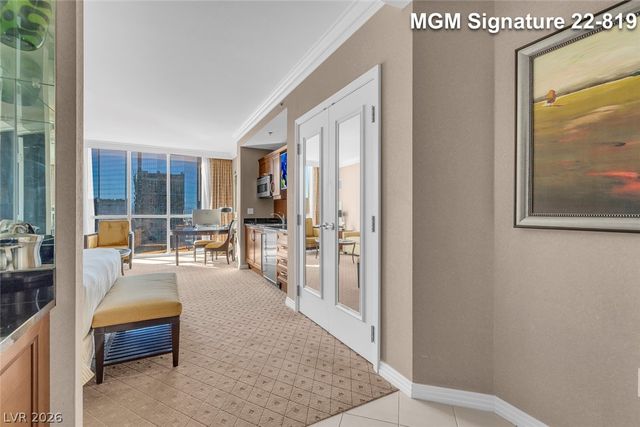125 East Harmon Avenue 2219, Las Vegas, NV 89109