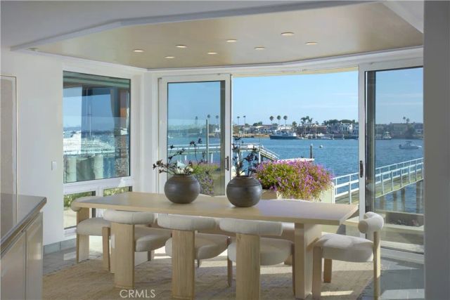 2027 Bayside Drive, Corona Del Mar, CA 92625