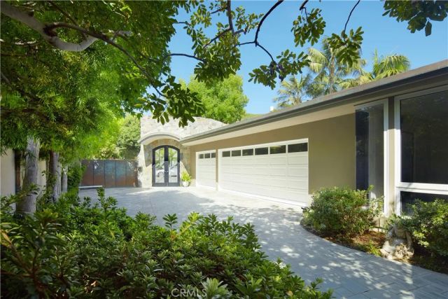 2027 Bayside Drive, Corona Del Mar, CA 92625