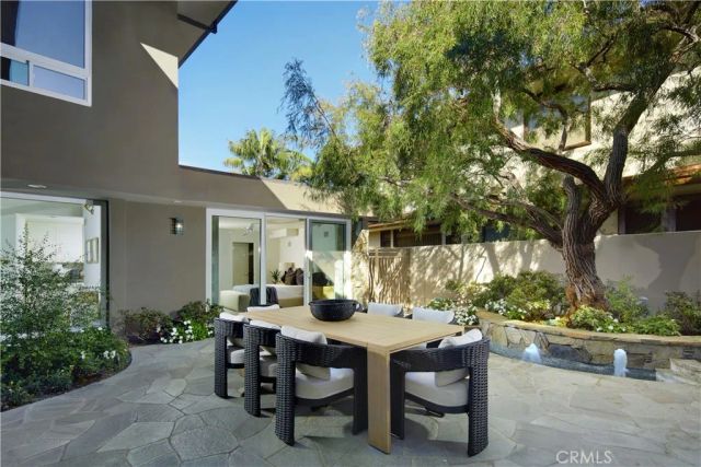 2027 Bayside Drive, Corona Del Mar, CA 92625