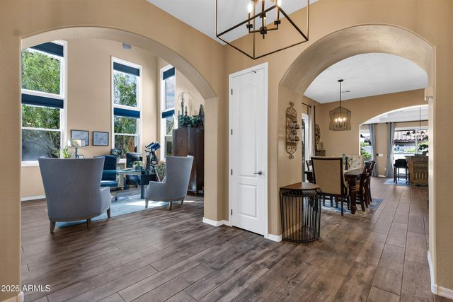 2240 E AZALEA Drive, Chandler, AZ 85286