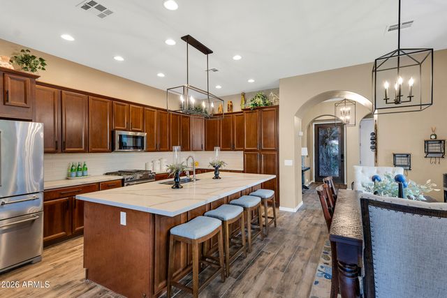 2240 E AZALEA Drive, Chandler, AZ 85286