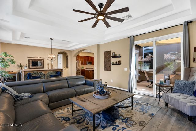 2240 E AZALEA Drive, Chandler, AZ 85286