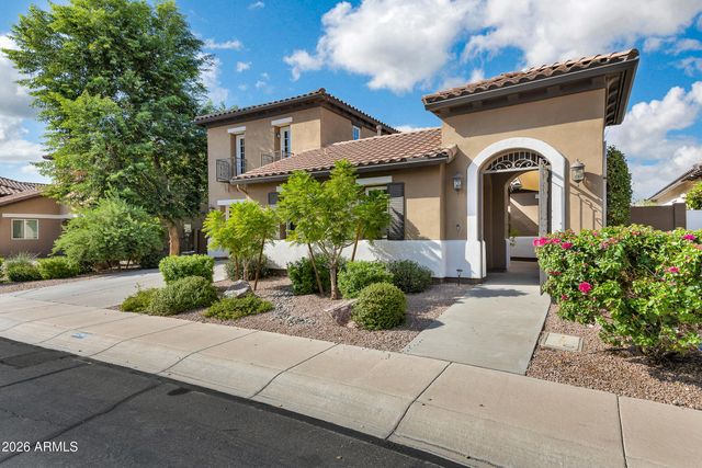 2240 E AZALEA Drive, Chandler, AZ 85286