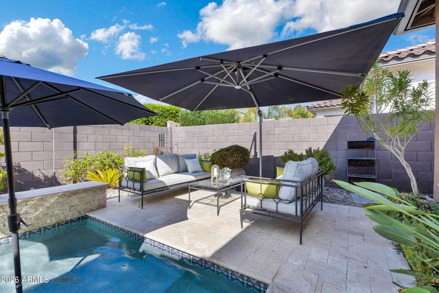 2240 E AZALEA Drive, Chandler, AZ 85286