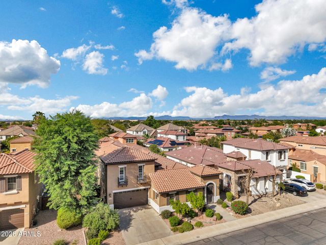 2240 E AZALEA Drive, Chandler, AZ 85286