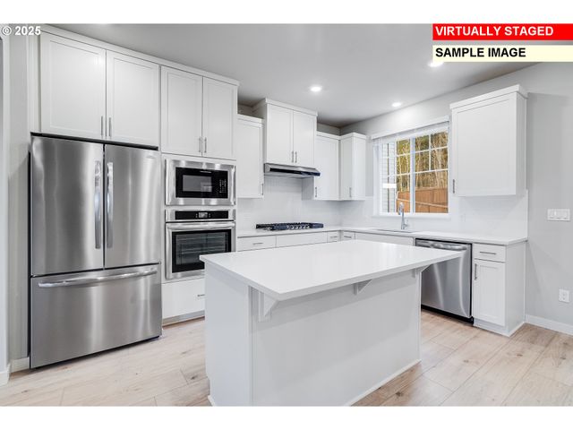 16989 Sw Lorikeet Ln, Beaverton, OR 97007