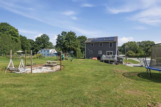 176 Oakham Road, Barre, MA 01005