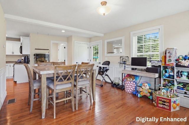 176 Oakham Road, Barre, MA 01005