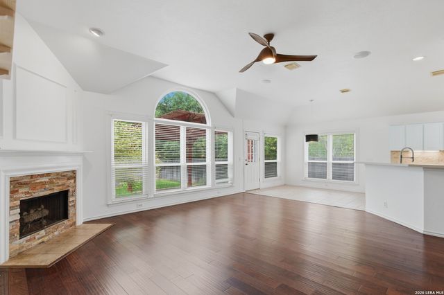 6551 Jade Mdw, San Antonio, TX 78249