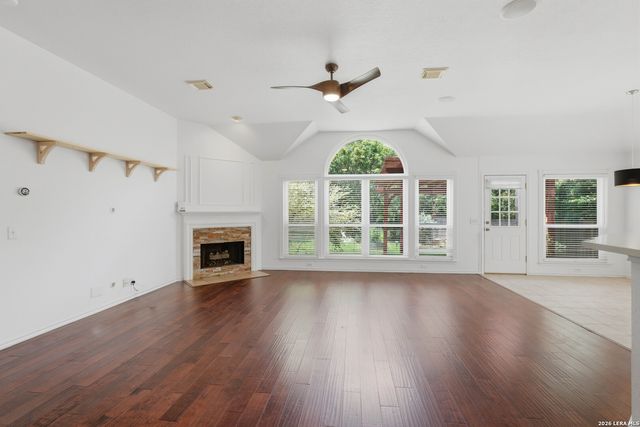 6551 Jade Mdw, San Antonio, TX 78249