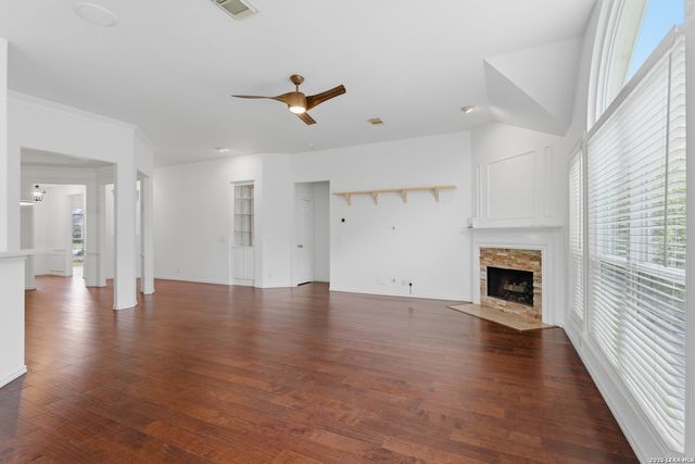 6551 Jade Mdw, San Antonio, TX 78249