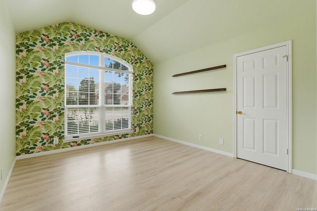 6551 Jade Mdw, San Antonio, TX 78249
