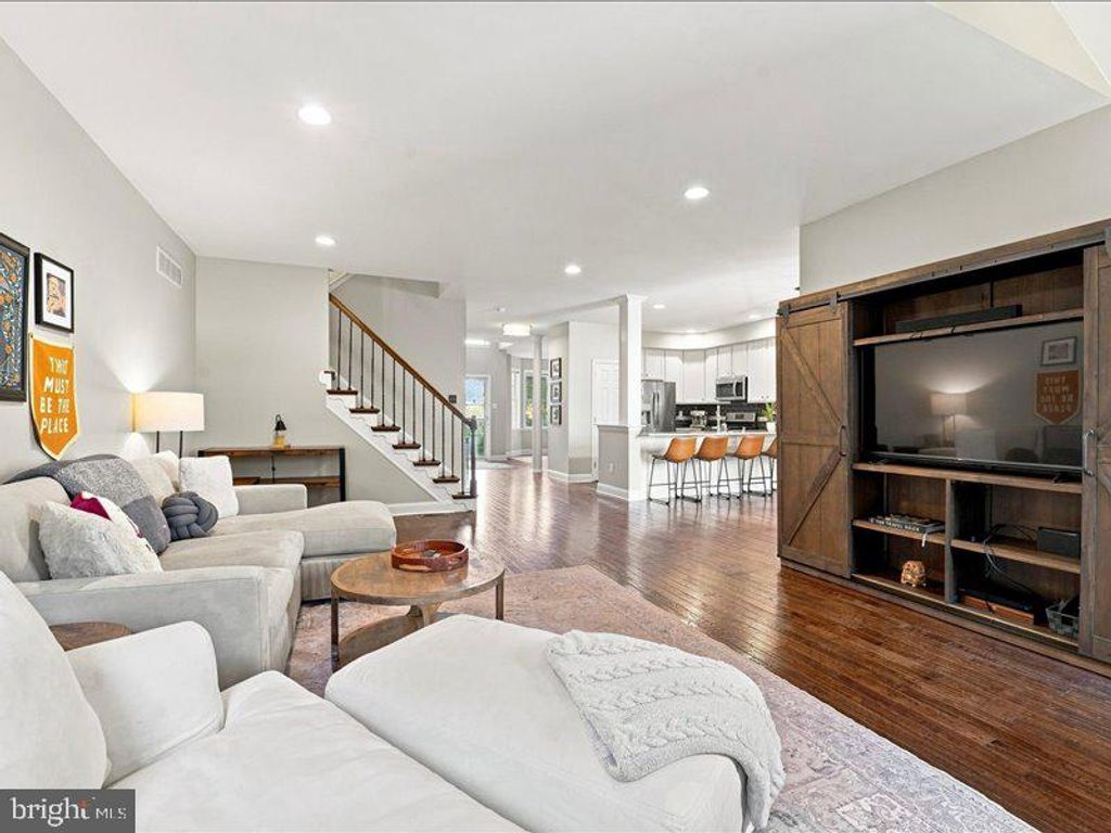 104 DURHAM CT, AMBLER, PA 19002 — photo 5