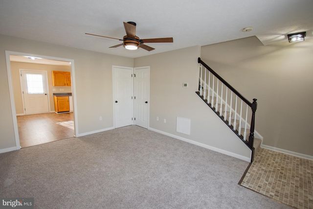 11 COLOSSIANS CT, Inwood, WV 25428