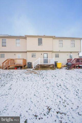 11 COLOSSIANS CT, Inwood, WV 25428