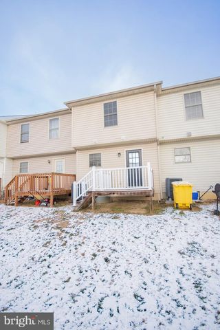 11 COLOSSIANS CT, Inwood, WV 25428