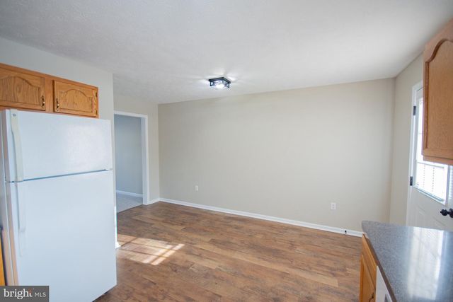 11 COLOSSIANS CT, Inwood, WV 25428