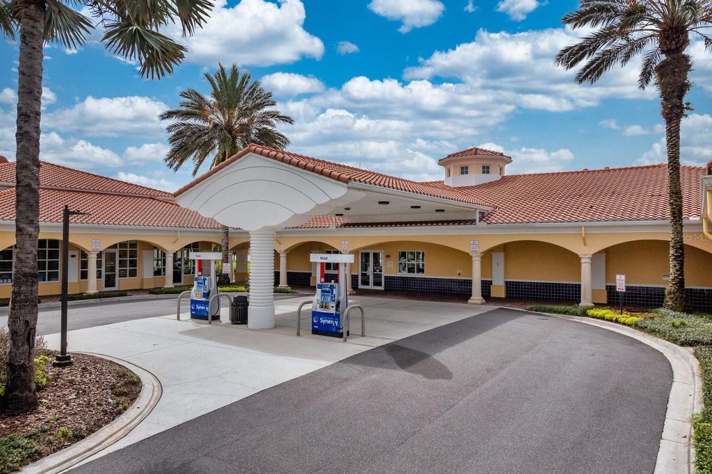Image 40 of property listing at 11740 ASTILBE DRIVE, Orlando, FL 32827
