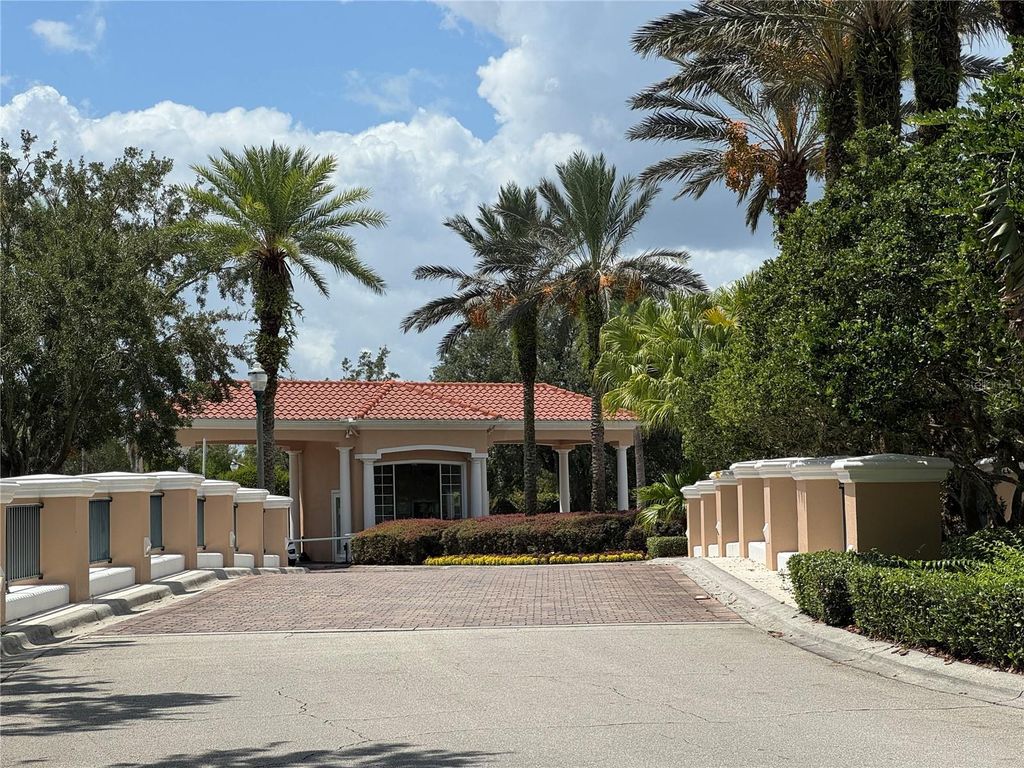 Image 43 of property listing at 11740 ASTILBE DRIVE, Orlando, FL 32827