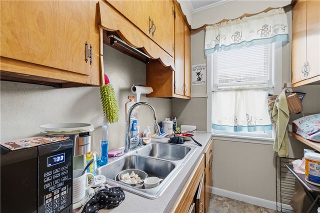 55 Lyman Avenue, North Providence, RI 02911