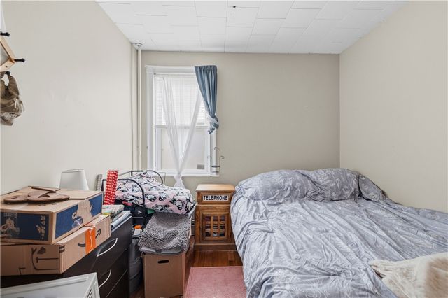 55 Lyman Avenue, North Providence, RI 02911