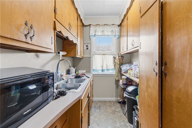 55 Lyman Avenue, North Providence, RI 02911