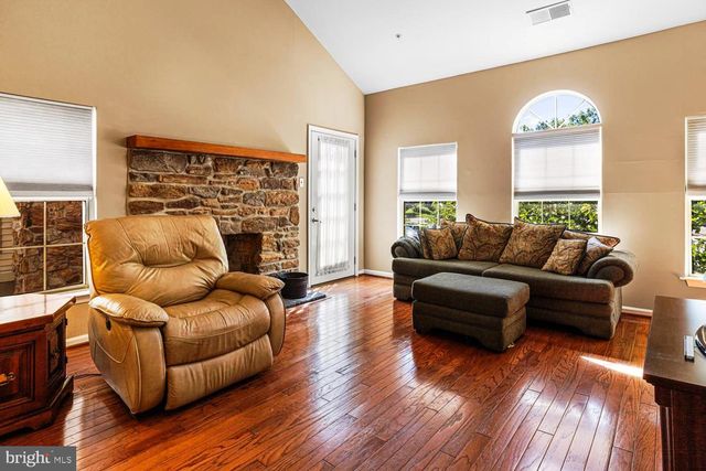 306 REMINGTON CT, Chalfont, PA 18914
