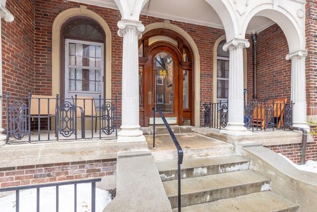 14 Melvin Ave 11, Boston, MA 02135