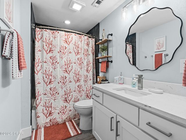 6118 Pinetree Avenue, Panama City, FL 32408