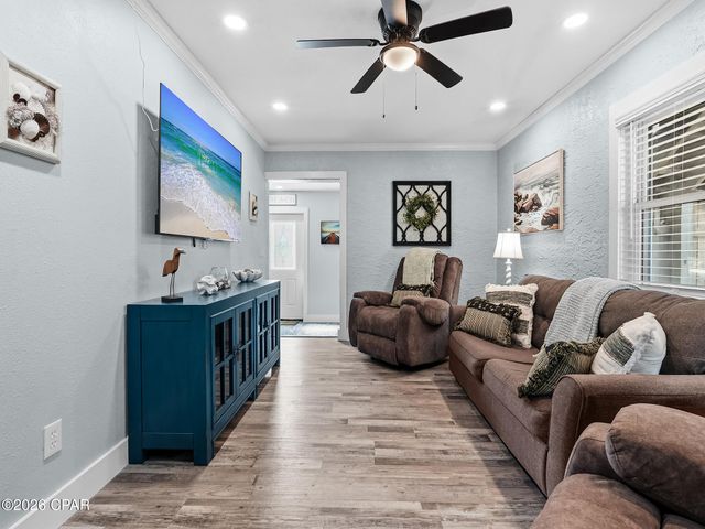 6118 Pinetree Avenue, Panama City, FL 32408