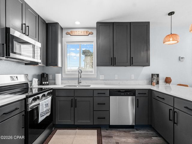 6118 Pinetree Avenue, Panama City, FL 32408