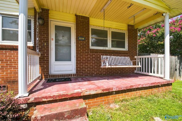 3216 Fairacres Road SW, Huntsville, AL 35805