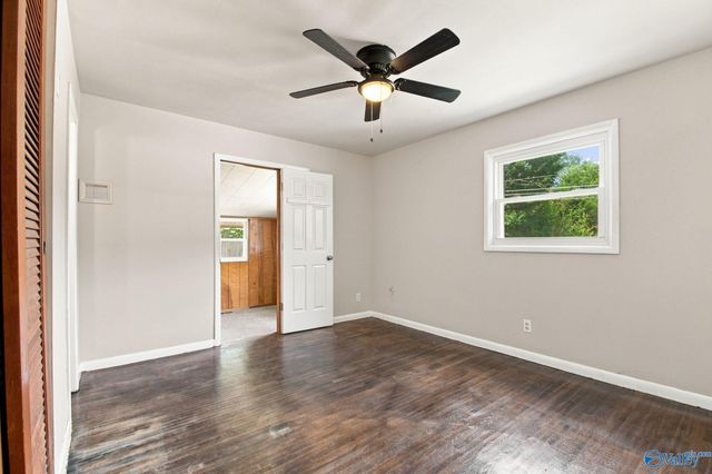 3216 Fairacres Road SW, Huntsville, AL 35805