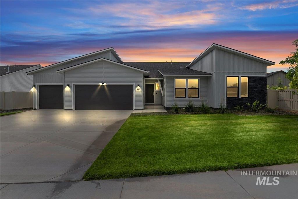 315 Tarragon Way, Caldwell, ID 83605