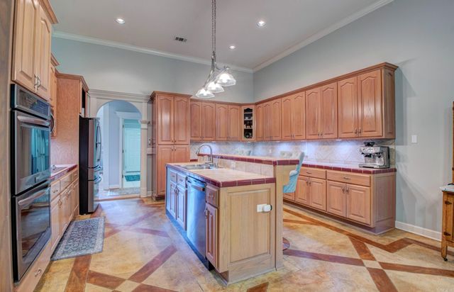 58 Clervaux Drive, Little Rock, AR 72223